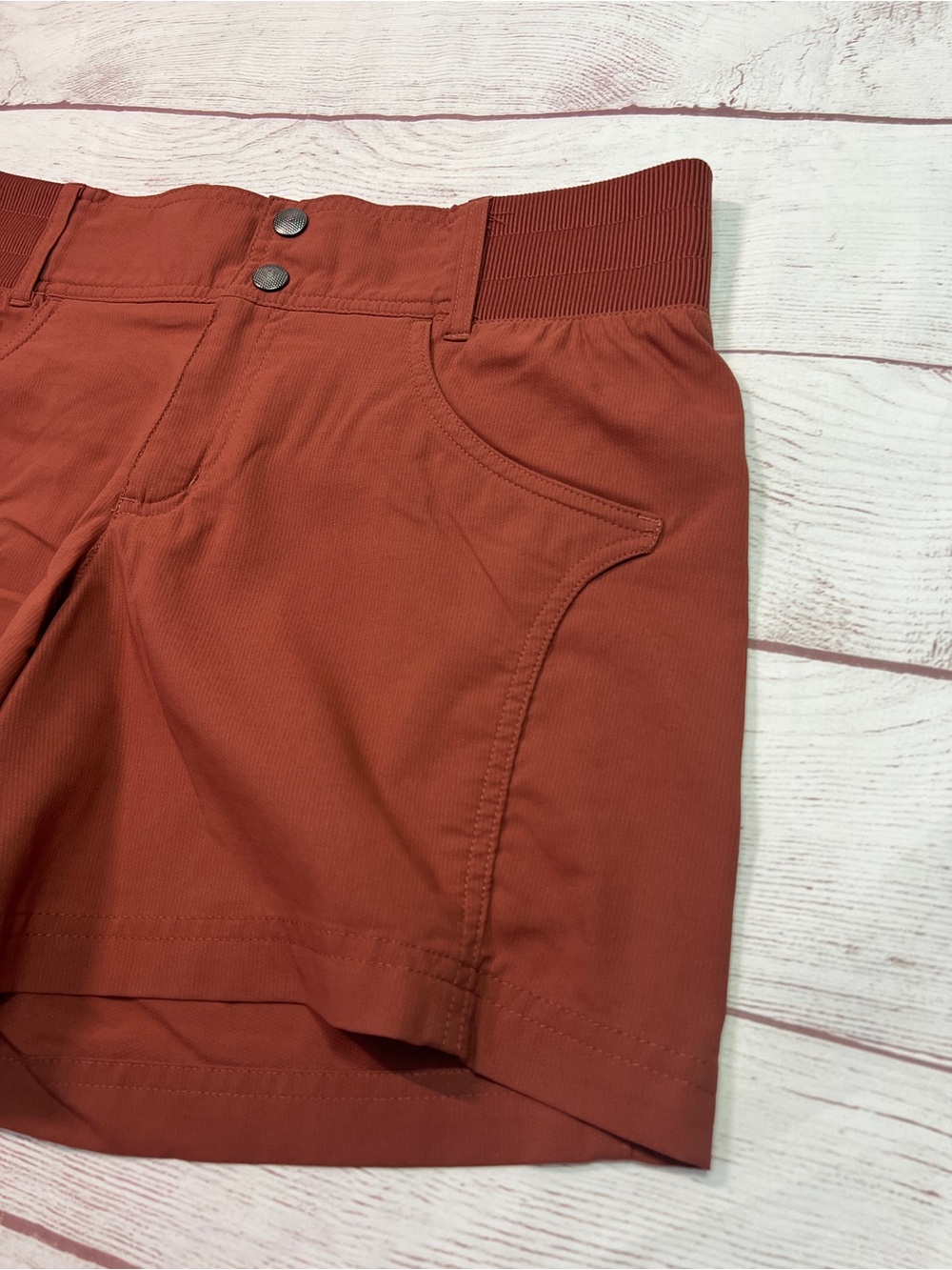 Title Nine Clamber 2.0 Hiking Shorts - 6 - rust red orange stretch 5" inseam - Picture 3 of 13